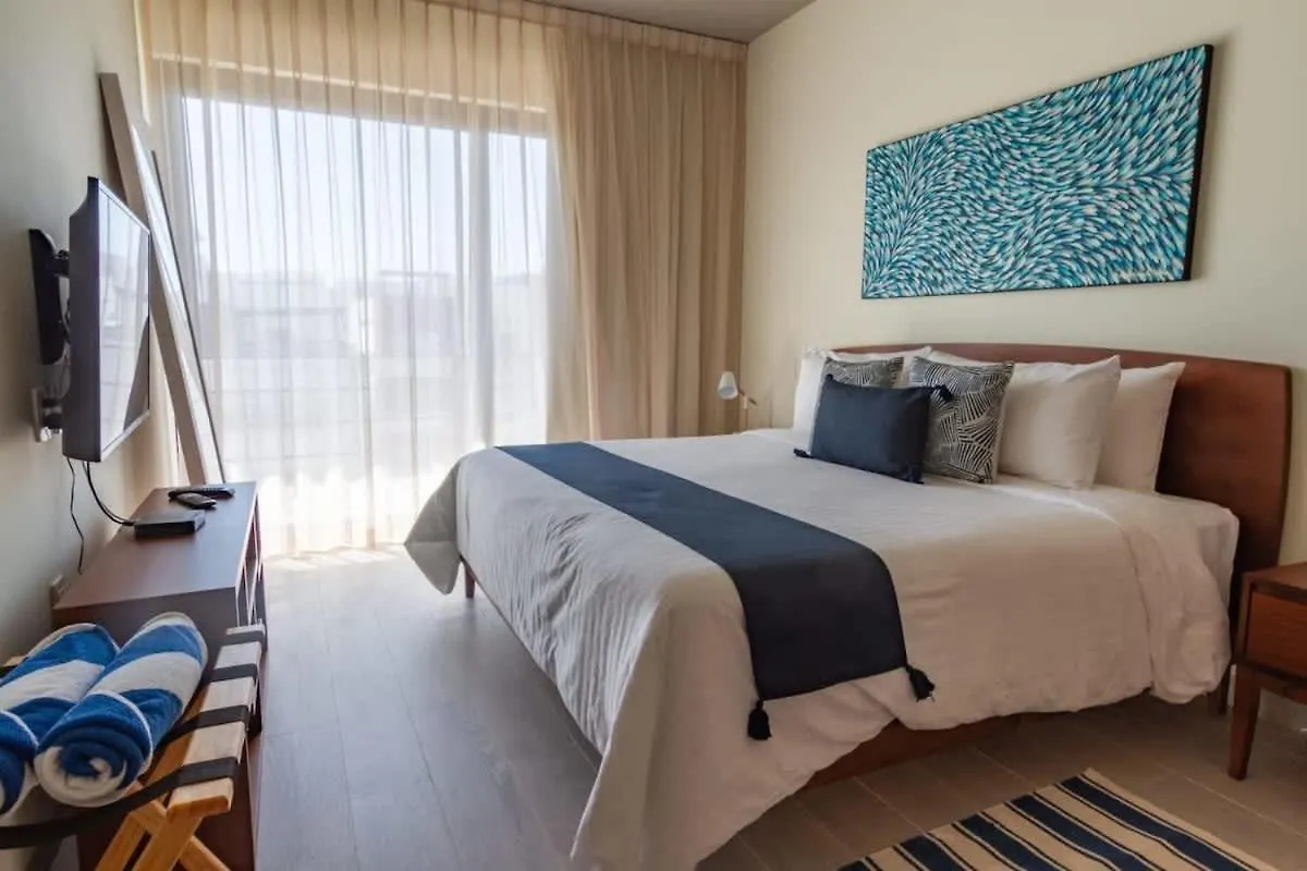 Luxury 2Br, Ocean View From Balcony And Rooptop Playa del Carmen Apartment