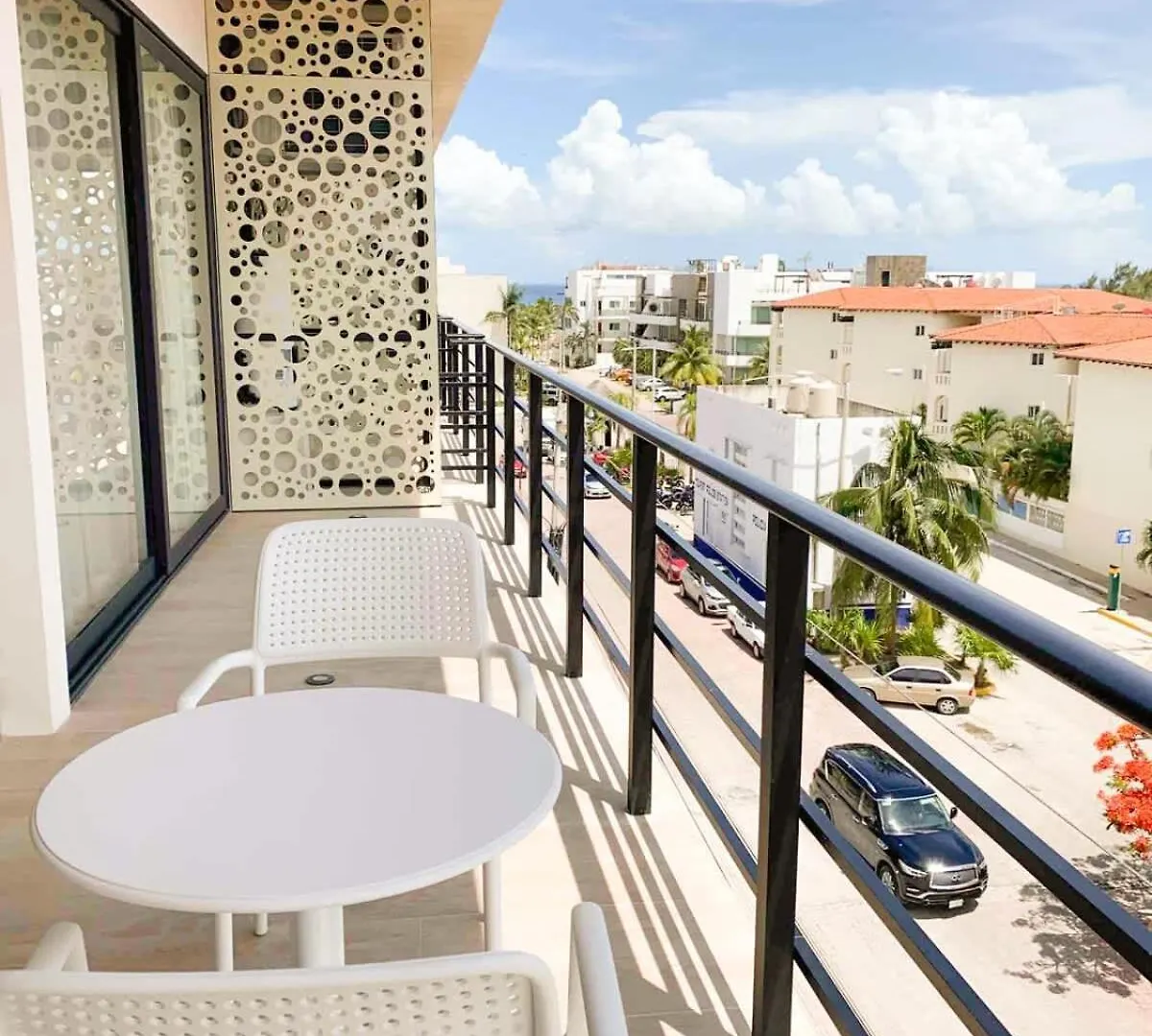 Luxury 2Br, Ocean View From Balcony And Rooptop Playa del Carmen Apartment
