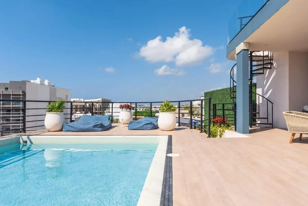 Luxury 2Br, Ocean View From Balcony And Rooptop بلايا ديل كارمن شقة